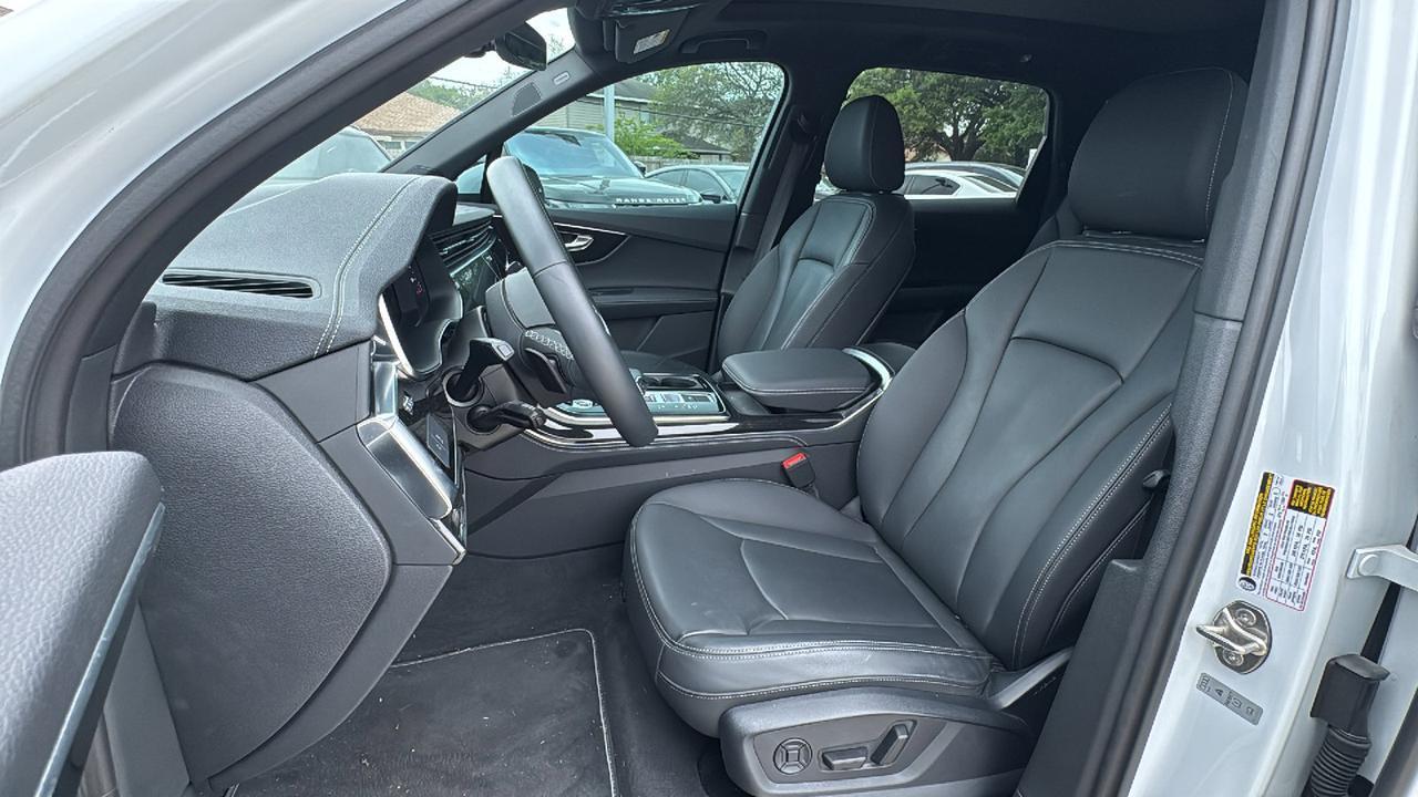 2025 Audi Q7 Premium Plus  Selma TX