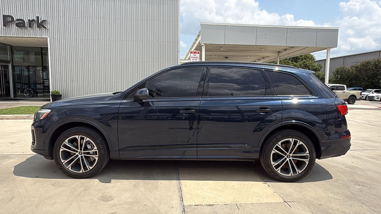 2025 Audi Q7 Premium Plus