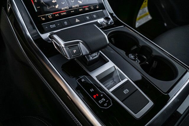 2025 Audi Q7 Premium Plus  Selma TX