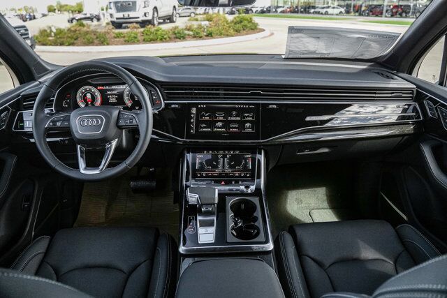 2025 Audi Q7 Premium Plus  Selma TX