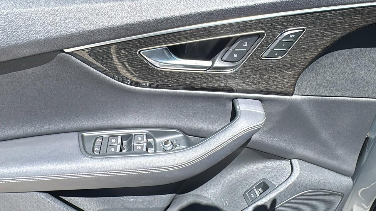 2025 Audi Q7 Premium Plus  Selma TX
