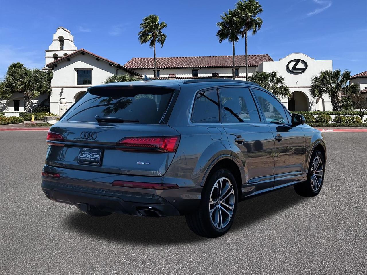 2025 Audi Q7 Premium Plus
