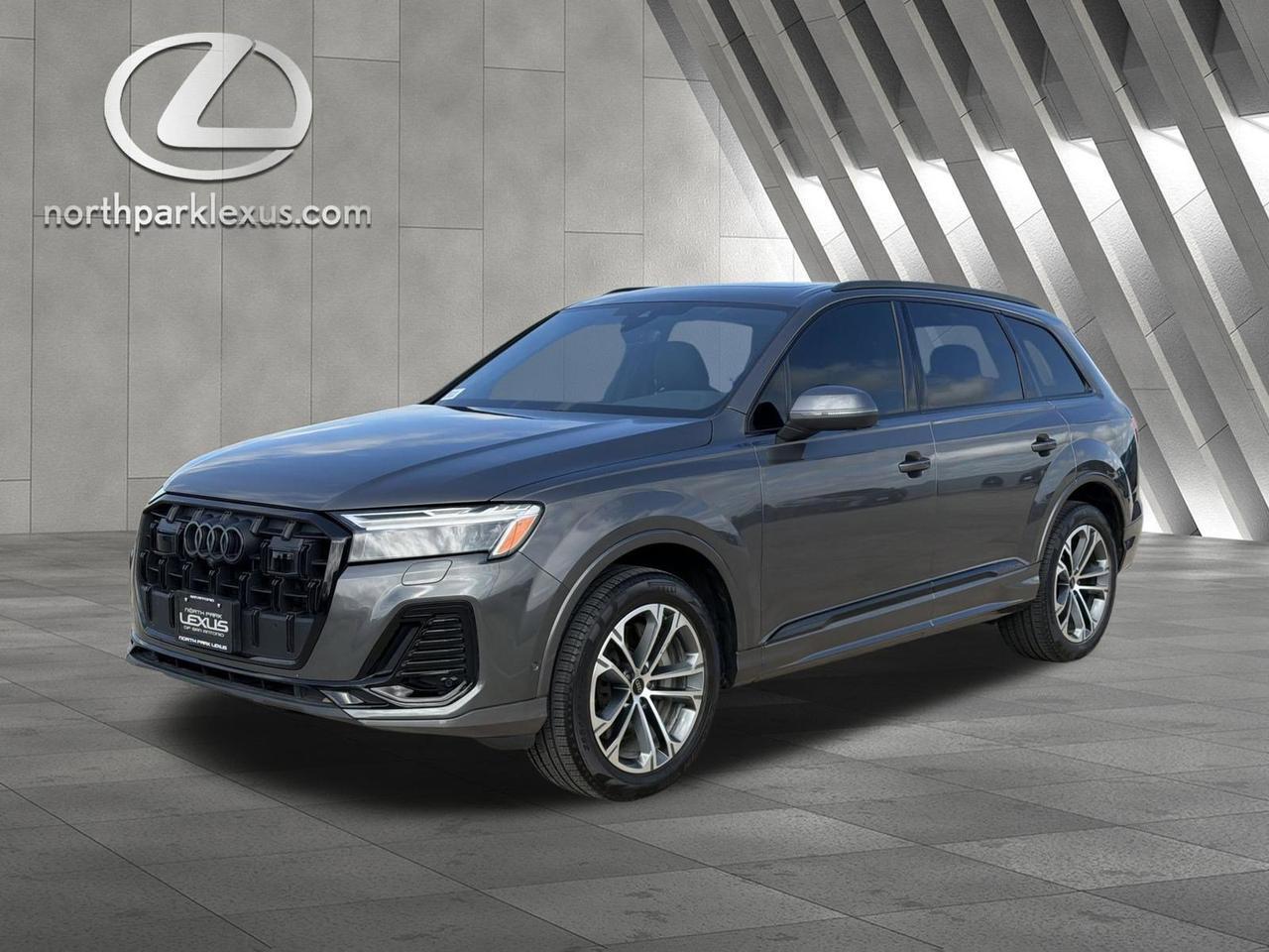 2025 Audi Q7 Premium Plus