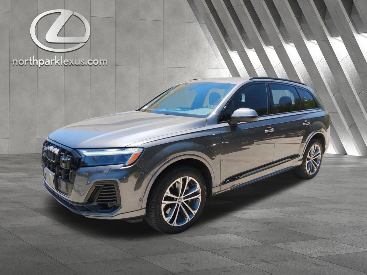 2025 Audi Q7 Premium Plus