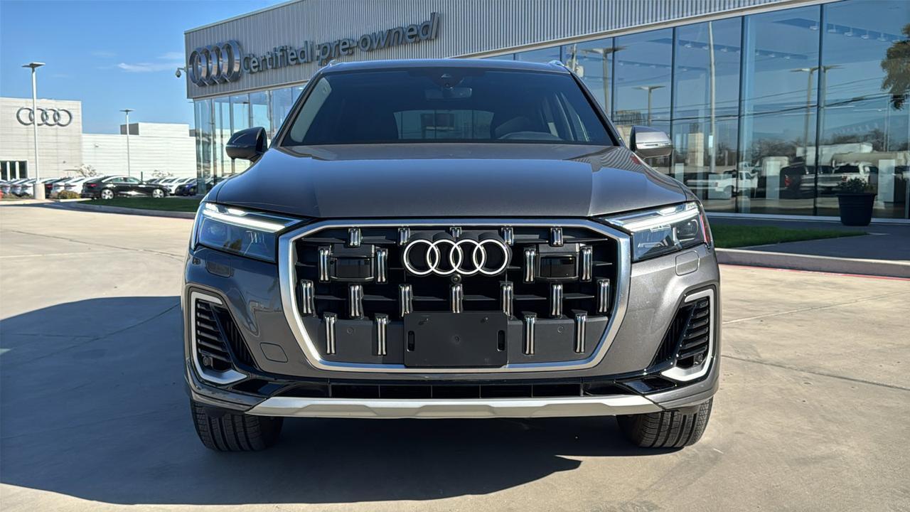 2025 Audi Q7 Premium