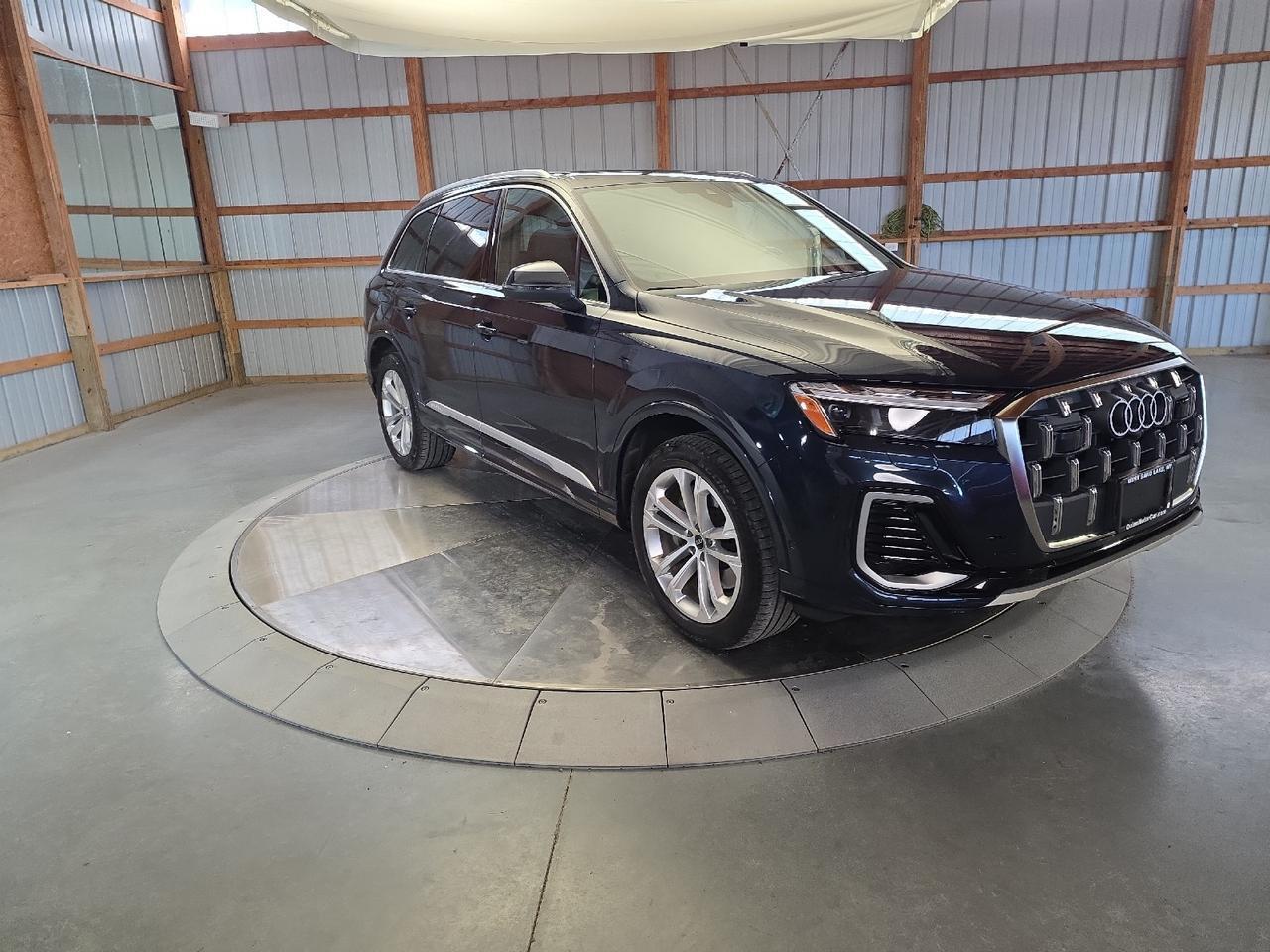 2025 Audi Q7 Premium Sand Lake NY