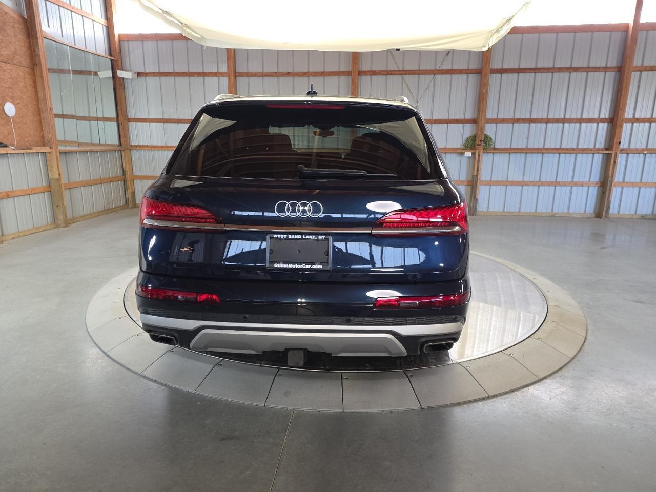 2025 Audi Q7 Premium