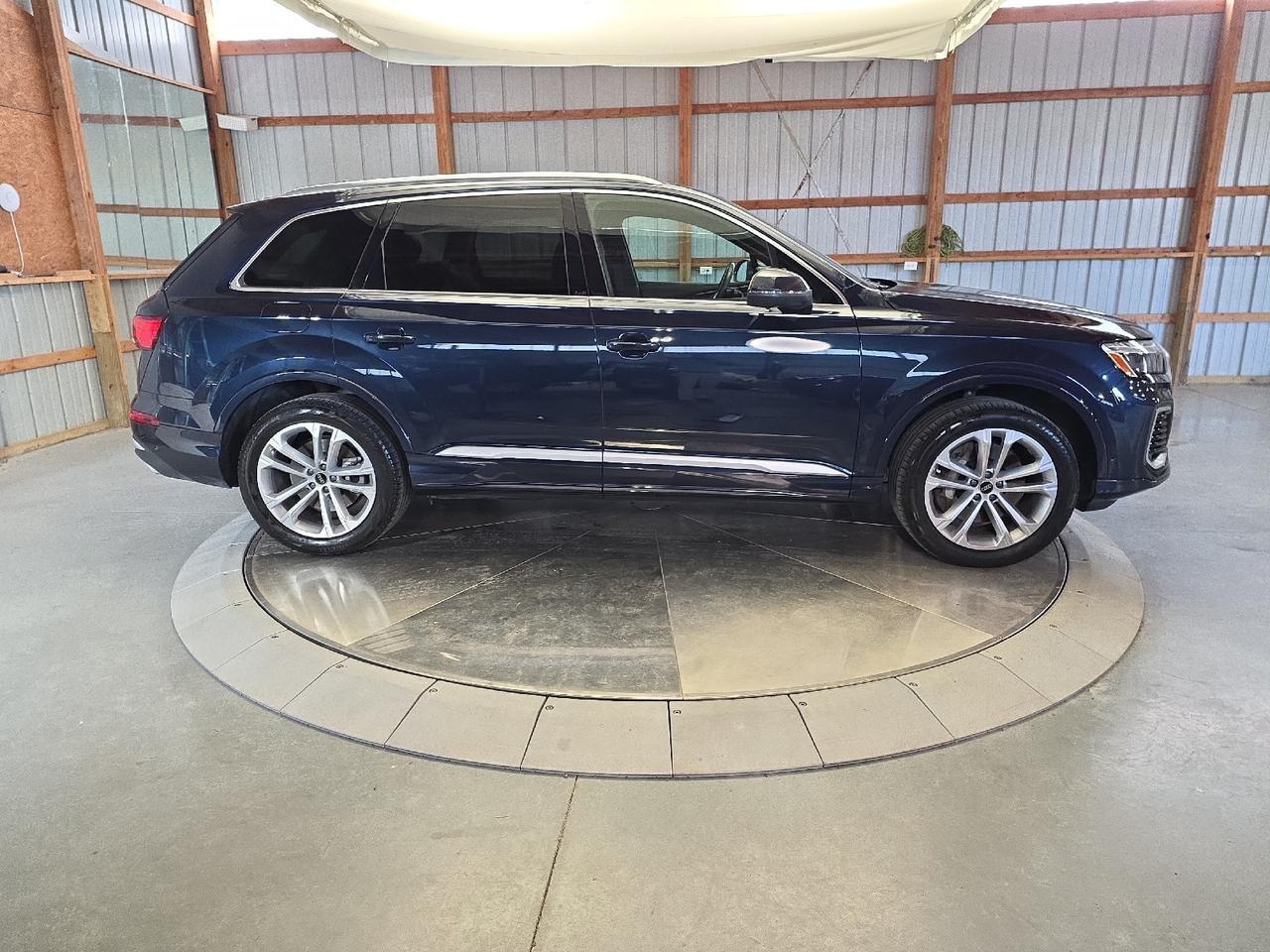 2025 Audi Q7 Premium Sand Lake NY