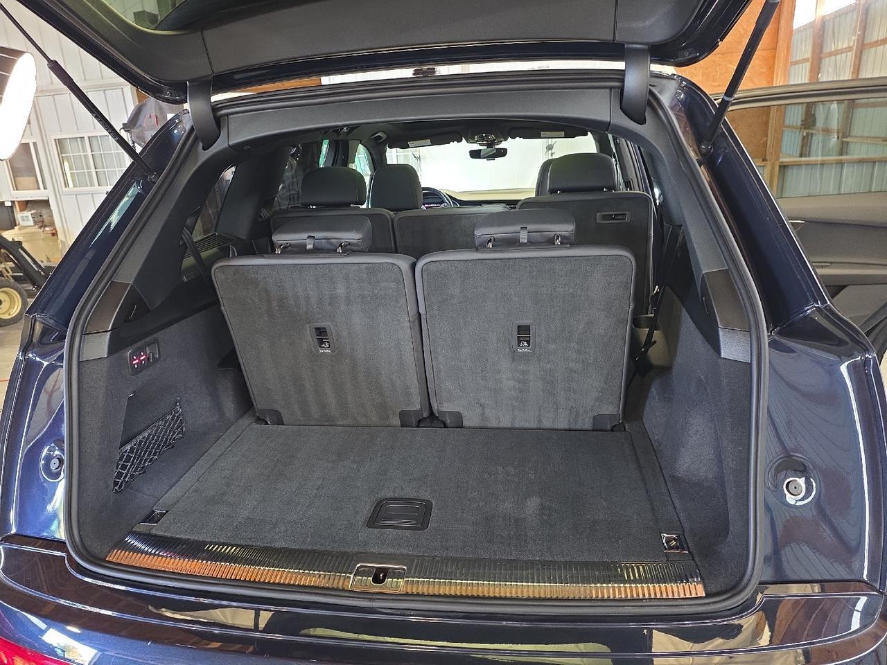 2025 Audi Q7 Premium Sand Lake NY