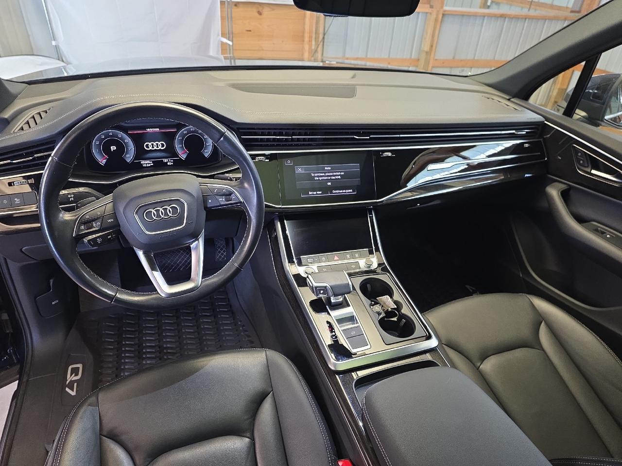 2025 Audi Q7 Premium Sand Lake NY