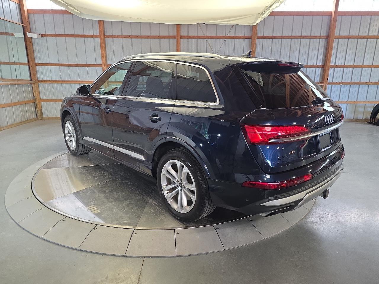 2025 Audi Q7 Premium