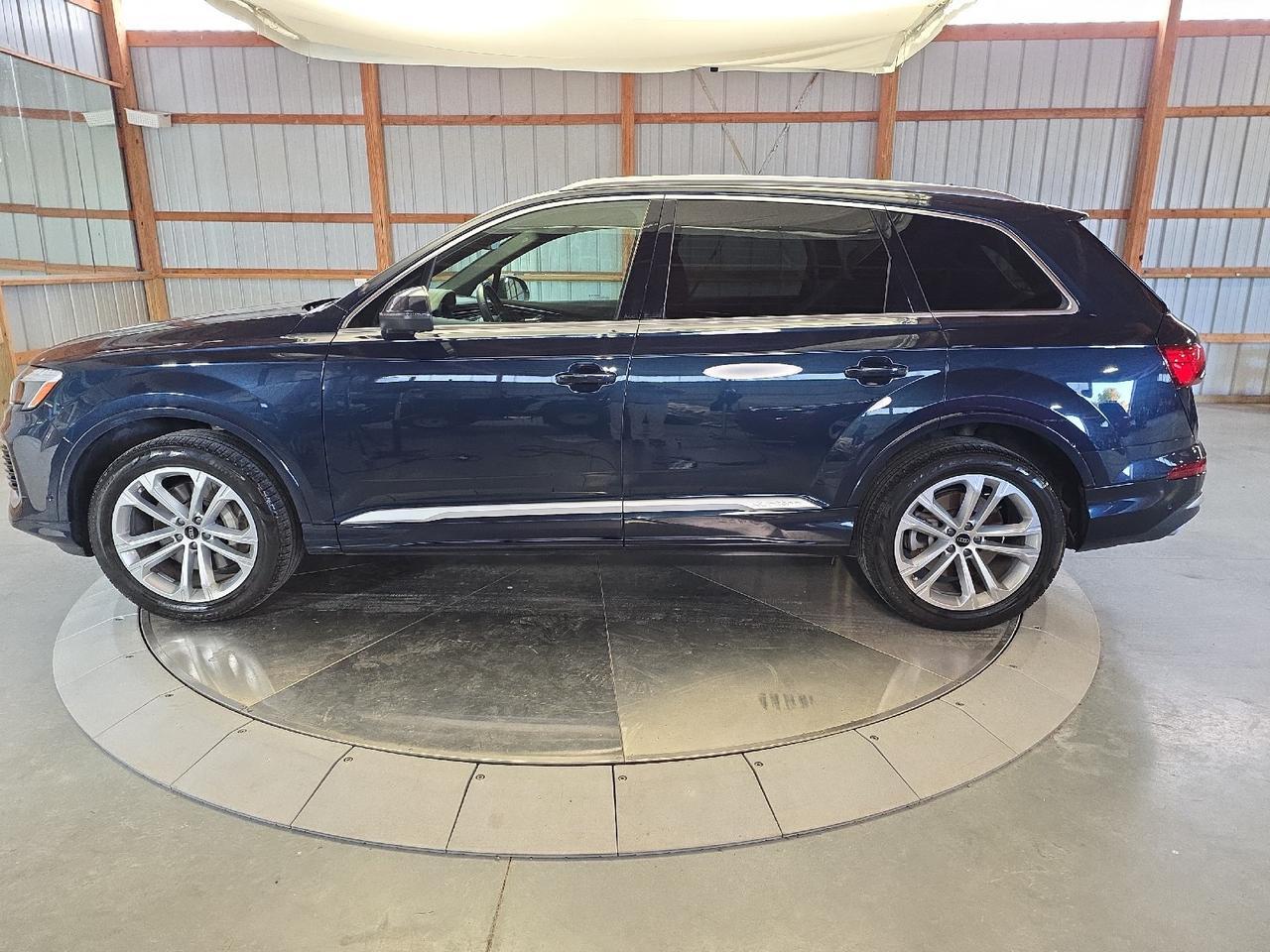 2025 Audi Q7 Premium