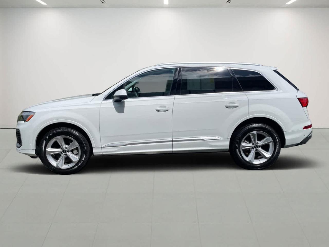 2025 Audi Q7 Premium Wellesley MA
