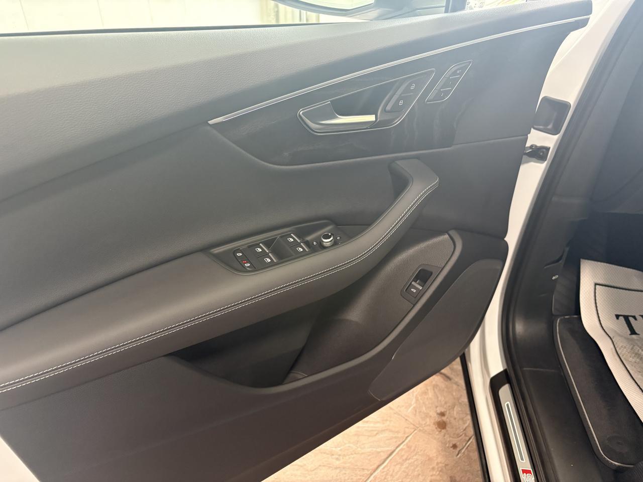 2025 Audi Q7 Progressiv LEATHER *HYBRID* Listowel ON