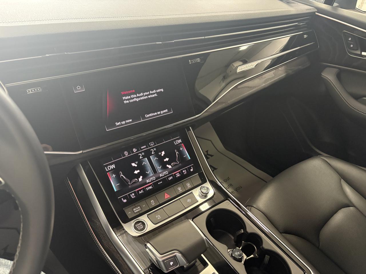 2025 Audi Q7 Progressiv LEATHER *HYBRID* Listowel ON
