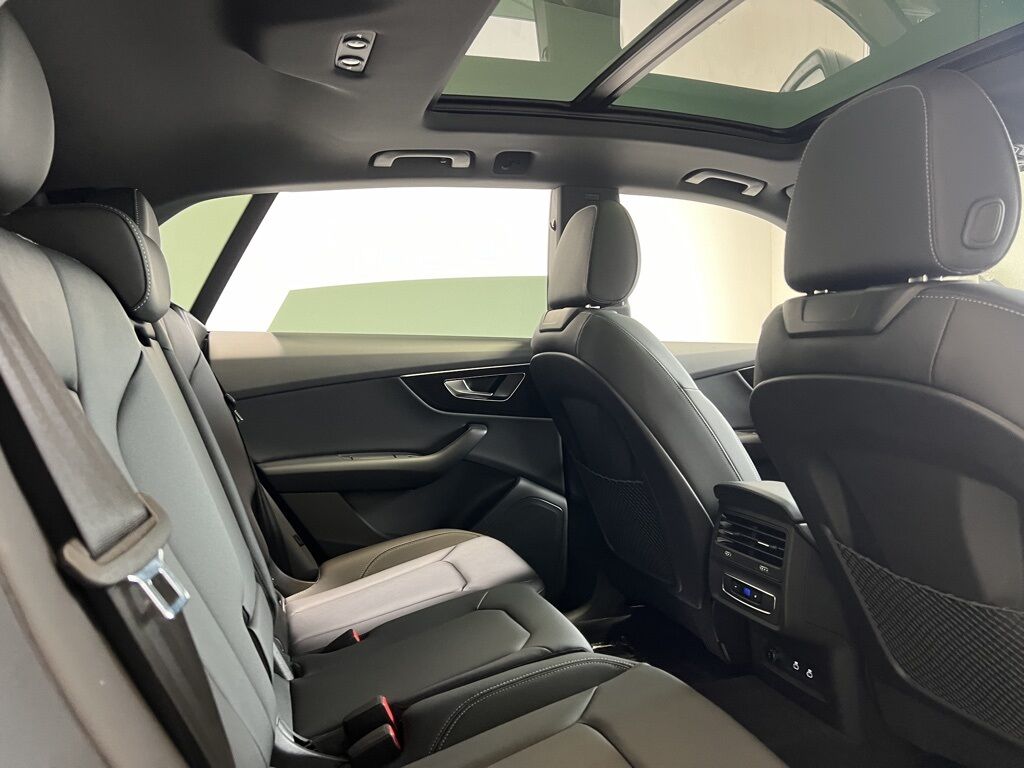 2025 Audi Q8 55 Premium Indianapolis IN