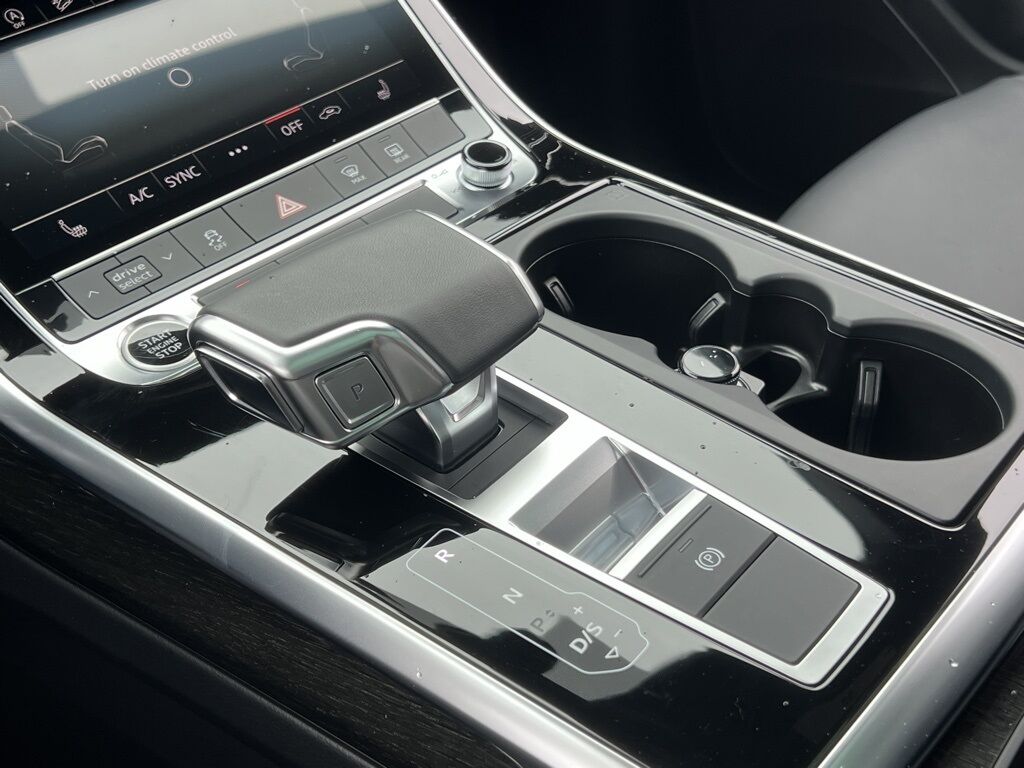 2025 Audi Q8 55 Premium Indianapolis IN