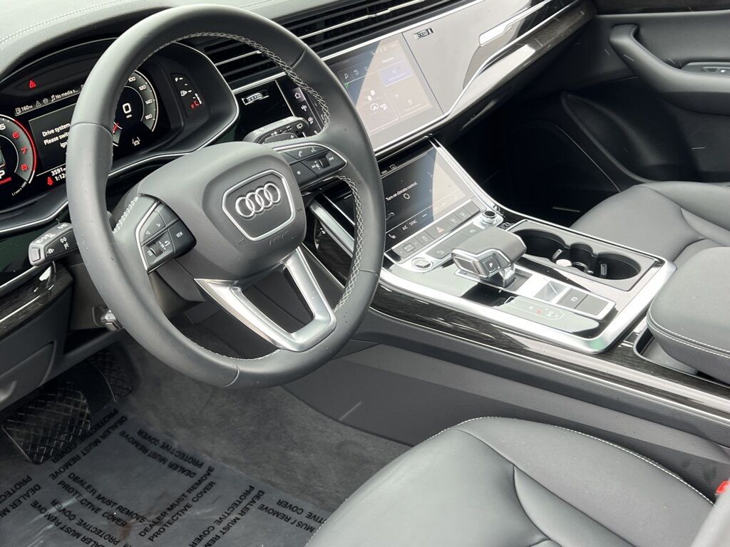 2025 Audi Q8 55 Premium Indianapolis IN