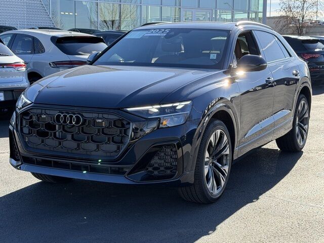 2025 Audi Q8