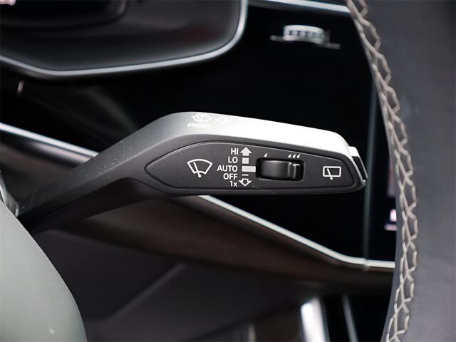 2025 Audi Q8 55 Premium Plus Oshkosh WI