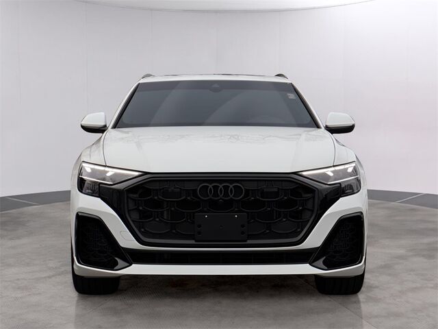 2025 Audi Q8 55 Premium Plus Oshkosh WI