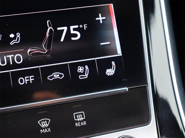 2025 Audi Q8 55 Premium Plus Oshkosh WI