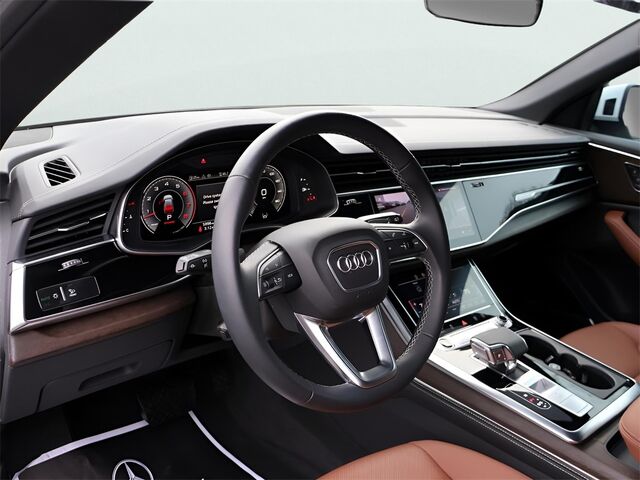 2025 Audi Q8 55 Premium Plus Oshkosh WI