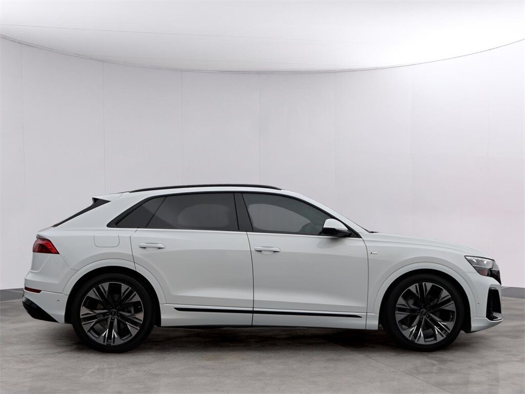 2025 Audi Q8 55 Premium Plus San Clemente CA