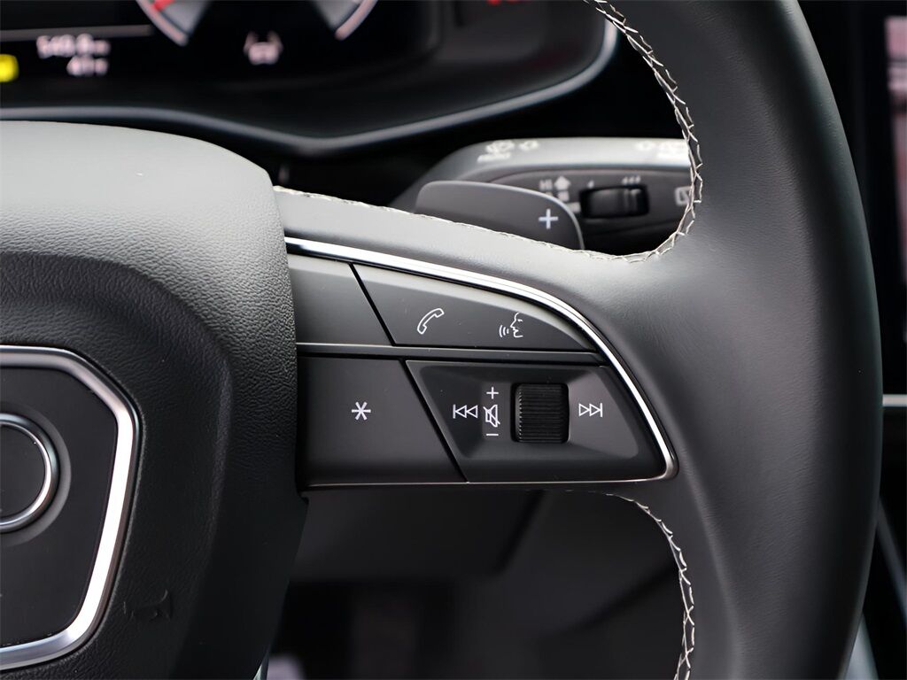 2025 Audi Q8 55 Premium Plus San Clemente CA