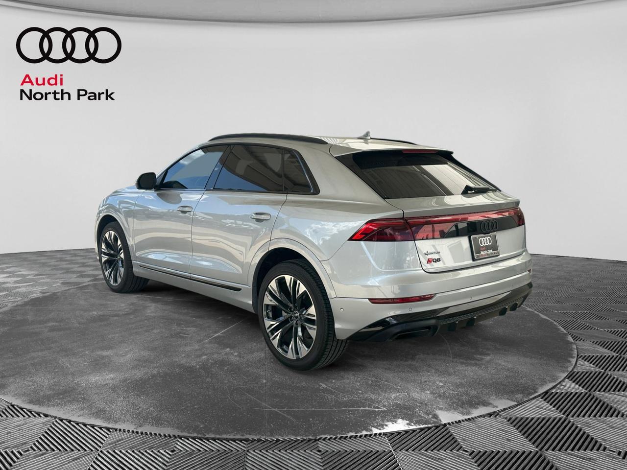 2025 Audi Q8 Premium Plus