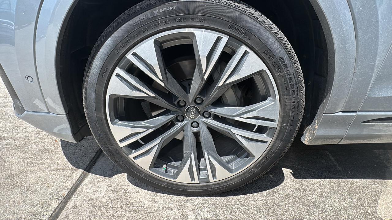 2025 Audi Q8 Premium Plus  Selma TX