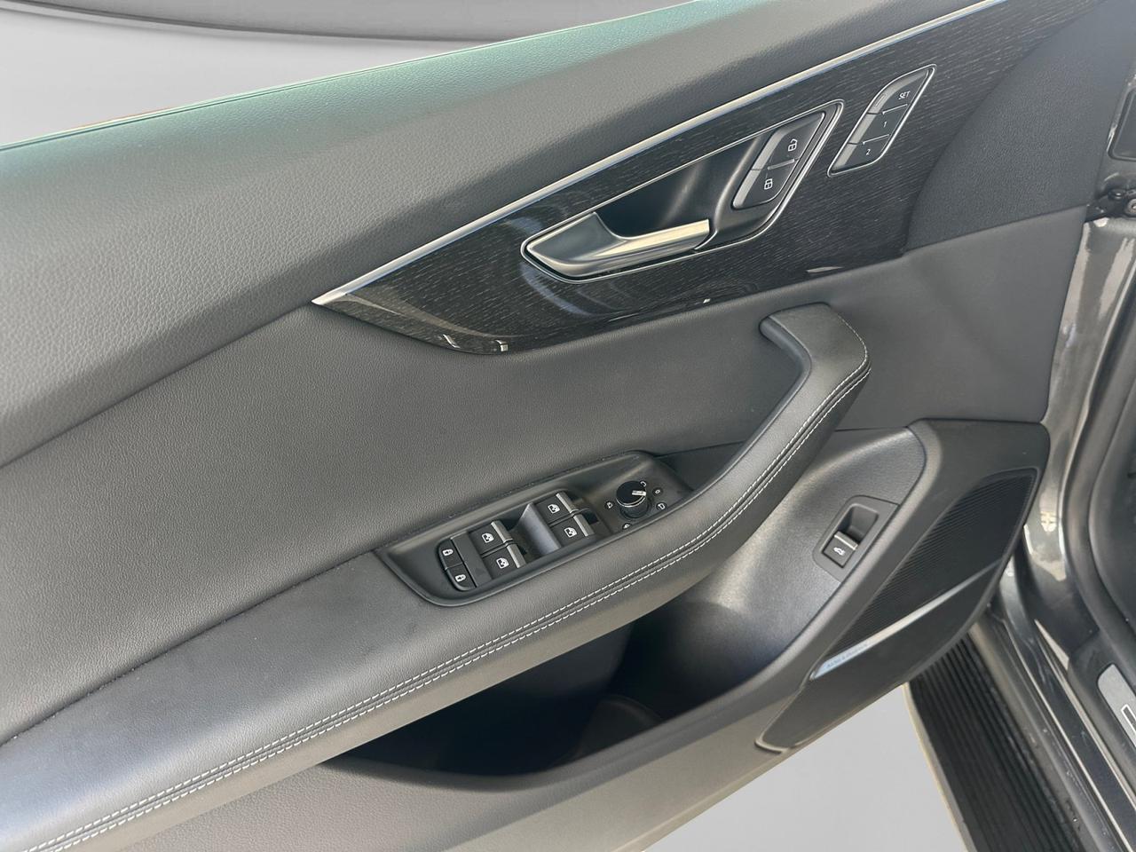 2025 Audi Q8 Premium Plus  Selma TX
