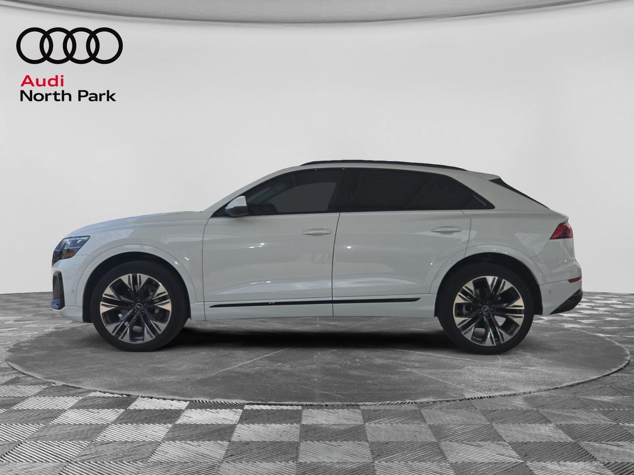 2025 Audi Q8 Premium Plus