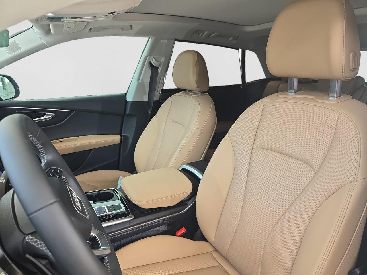 2025 Audi Q8 Premium Plus  Selma TX