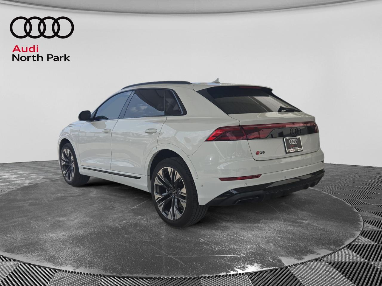 2025 Audi Q8 Premium Plus