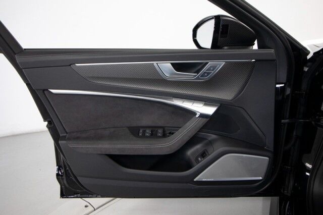 2025 Audi RS 6 Avant Performance ($154,390 MSRP) *MATTE CARBON PACKAGE* *B&O SOUND* * San Diego CA