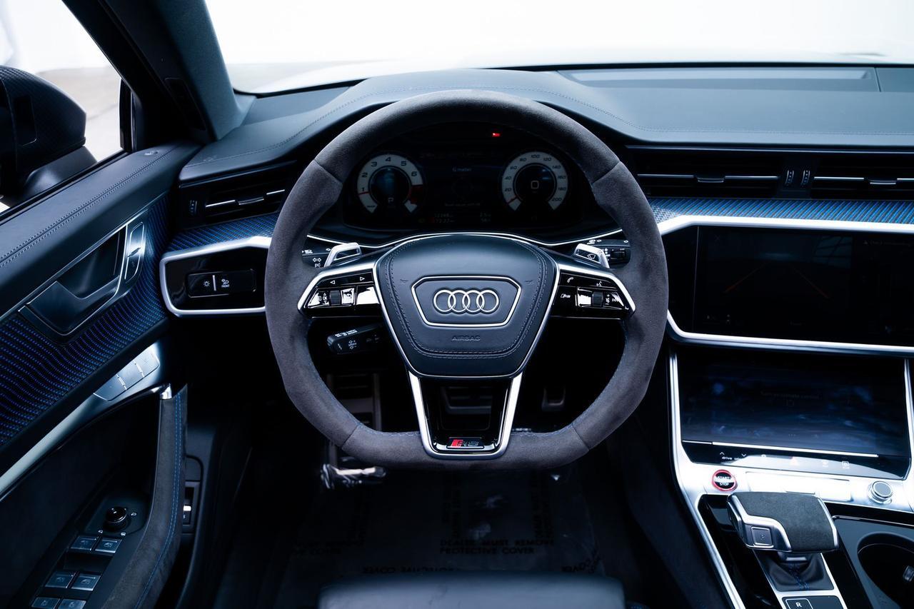 2025 Audi RS 6 Avant performance 4.0T Black Optic Package Executive Package Portland OR