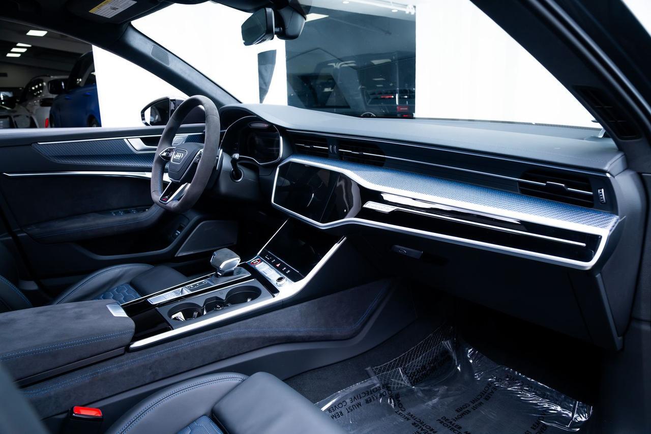 2025 Audi RS 6 Avant performance 4.0T RS Design Package Matte Carbon Portland OR