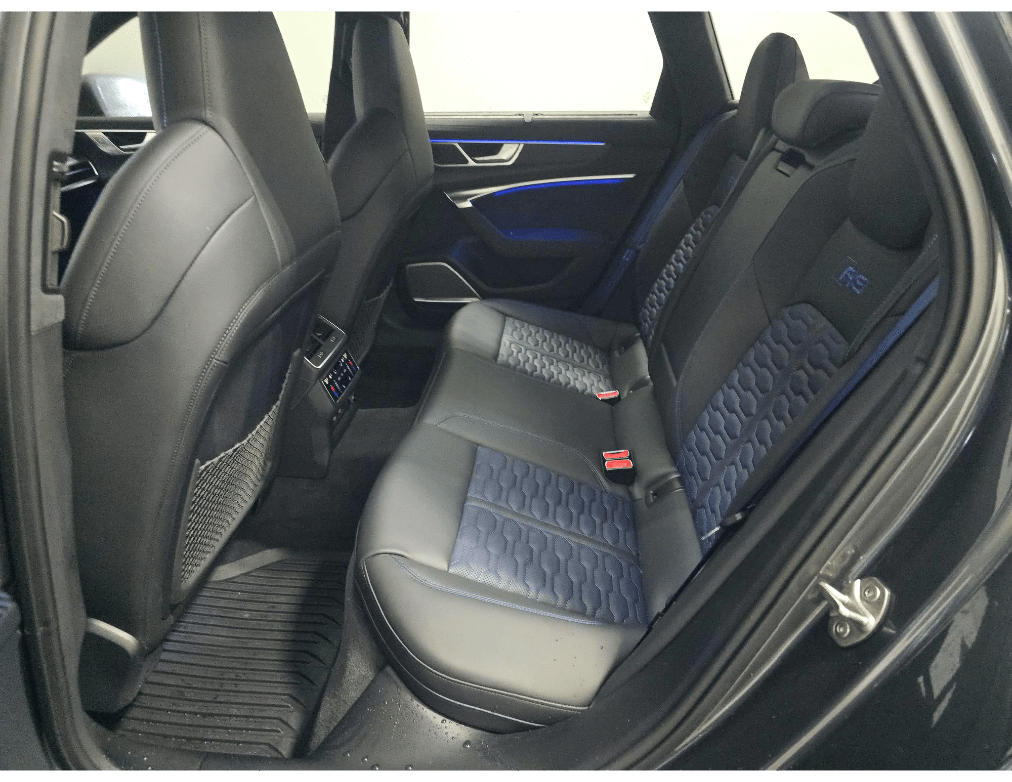 2025 Audi RS 6 Avant performance 4.0T quattro RS Design Package Matte Carbon Portland OR