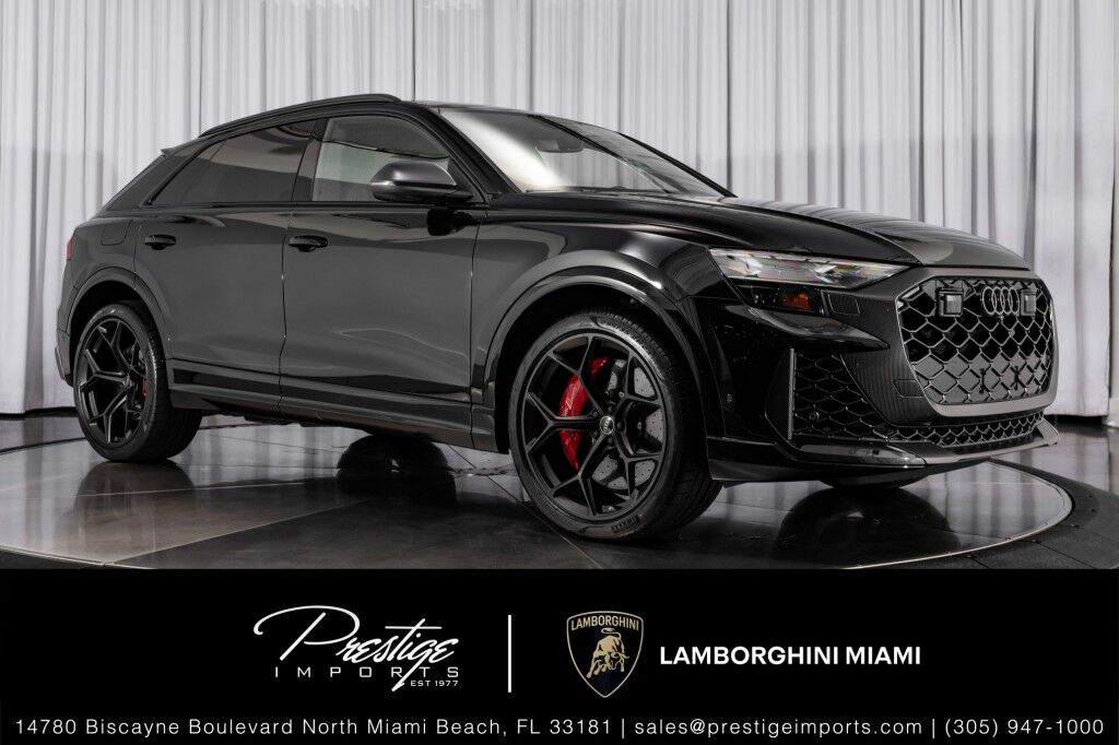 2025 Audi RS Q8 performance