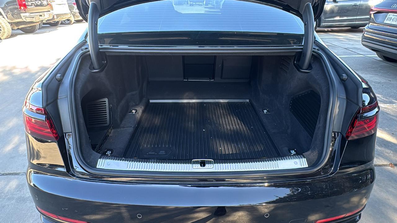 2025 Audi S8  Selma TX