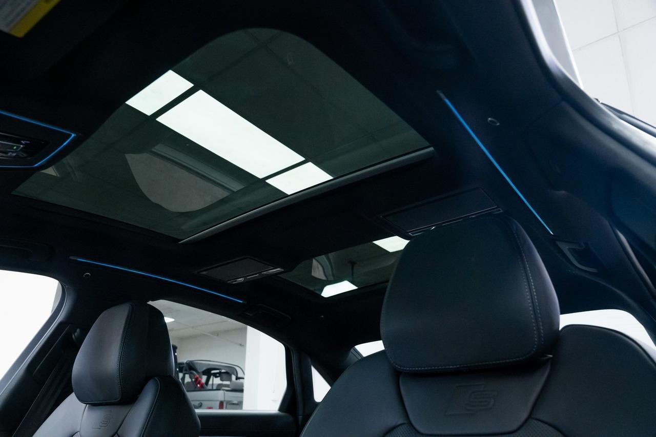 2025 Audi S8 4.0T 1 Owner Vented Seats Executive Package Portland OR