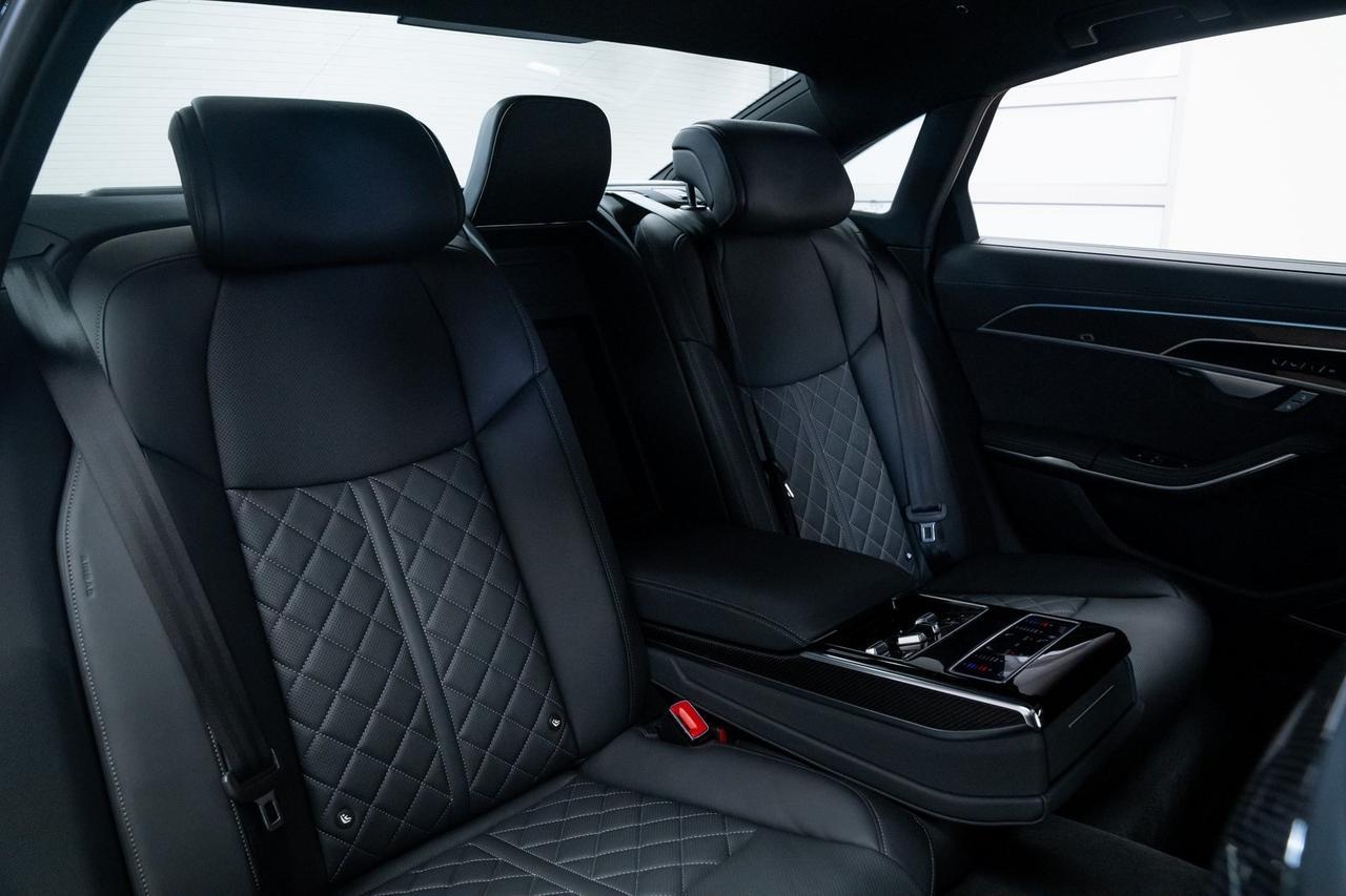 2025 Audi S8 4.0T 1 Owner Vented Seats Executive Package Portland OR