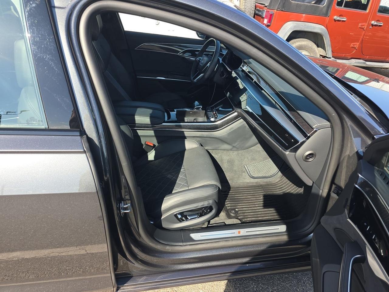 2025 Audi S8 4.0T quattro Adaptive Cruise Head-Up Display Portland OR