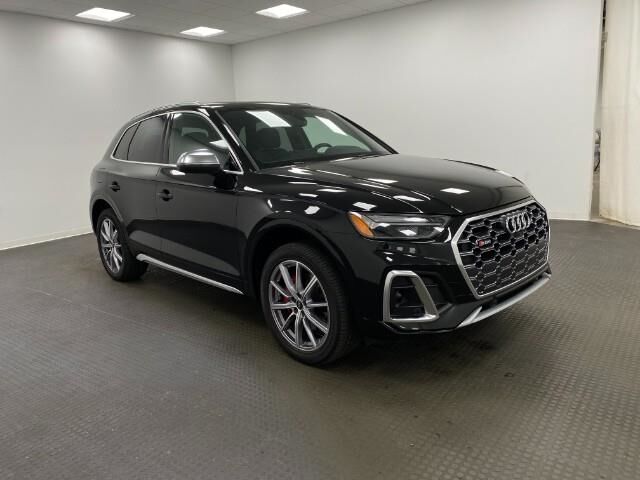 2025 Audi SQ5 Premium Plus