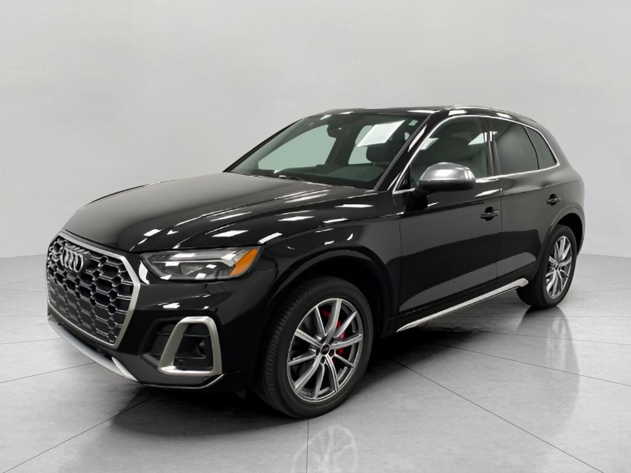 2025 Audi SQ5 Premium Plus Appleton WI
