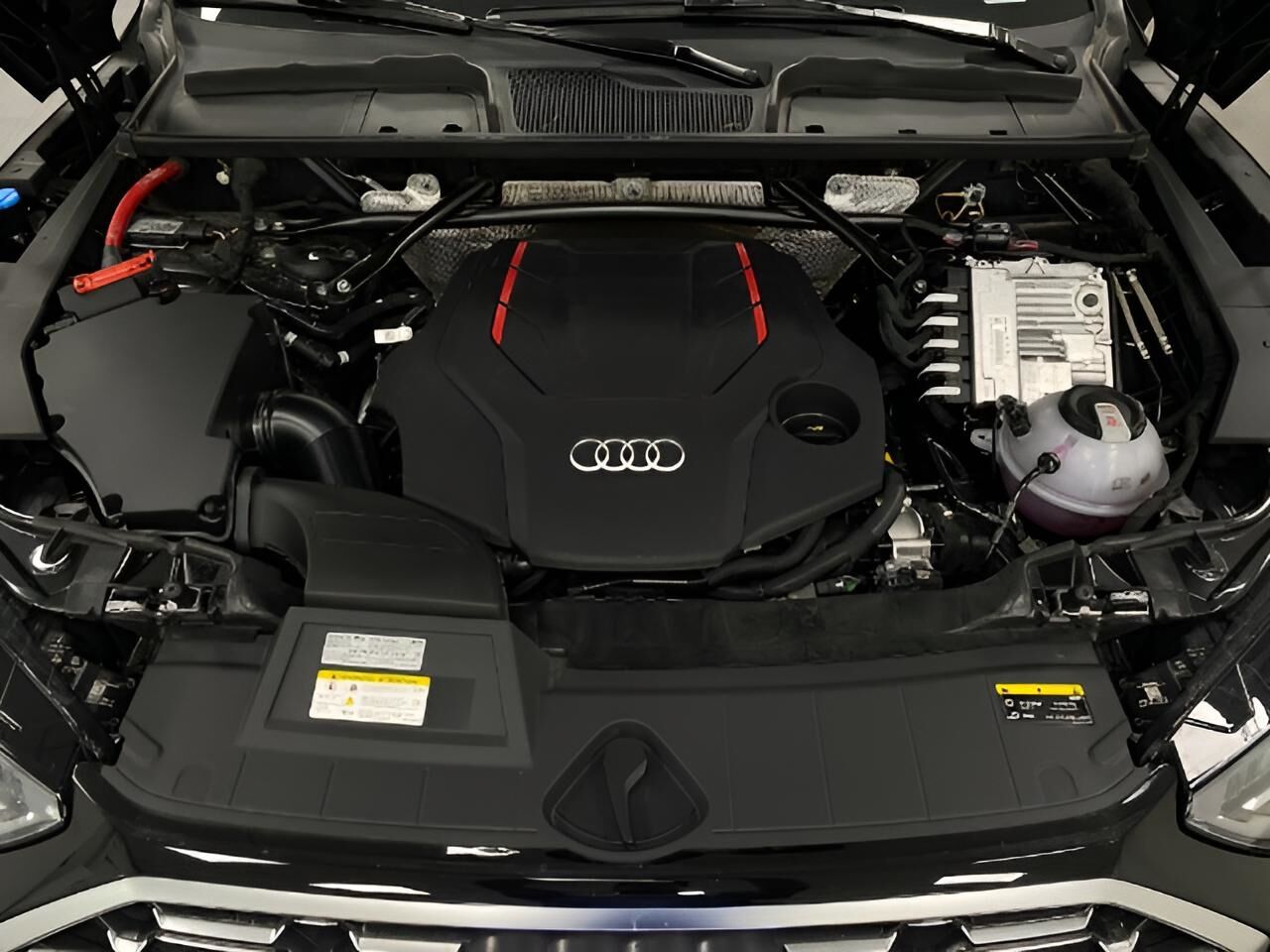 2025 Audi SQ5 Premium Plus Appleton WI