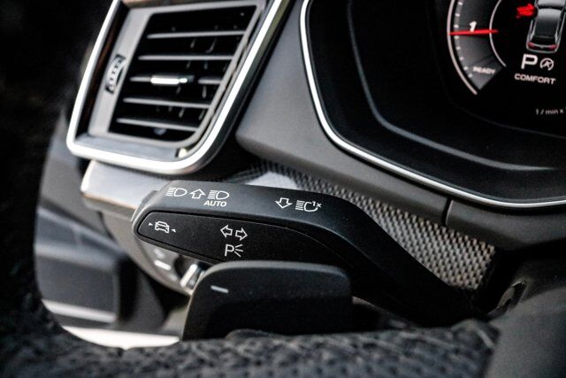 2025 Audi SQ5 Premium Plus Magnesium Pkg  Selma TX