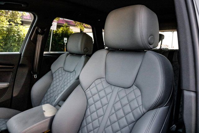 2025 Audi SQ5 Premium Plus Magnesium Pkg  Selma TX