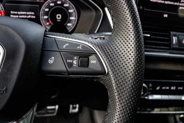 2025 Audi SQ5 Premium Plus Magnesium Pkg  Selma TX